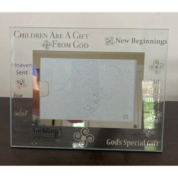 3 For $6 4" x 6" Clear Picture Frame Children Are A Gift From God Side Loading - Picture 1 of 2
